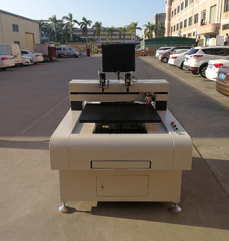 玻璃午夜福利理论片在线观看高清的激光控制系统如何调整?